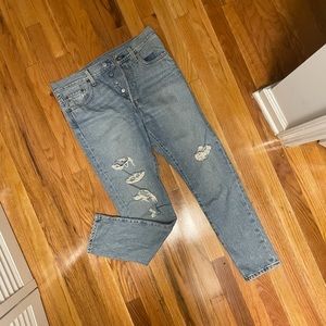 Vintage Levi’s 501s Ripped Light Wash Jeans